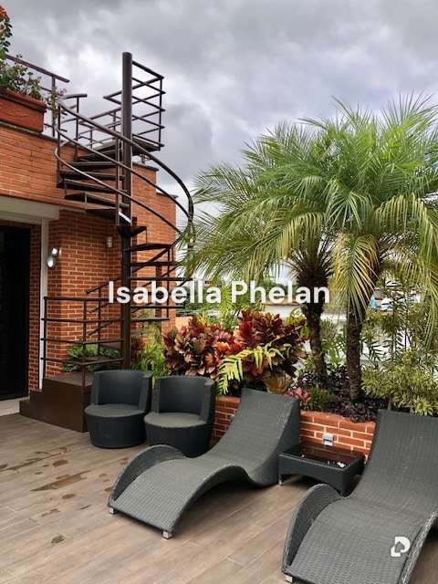 Apartamento en Los Palos Grandes, Caracas – 15