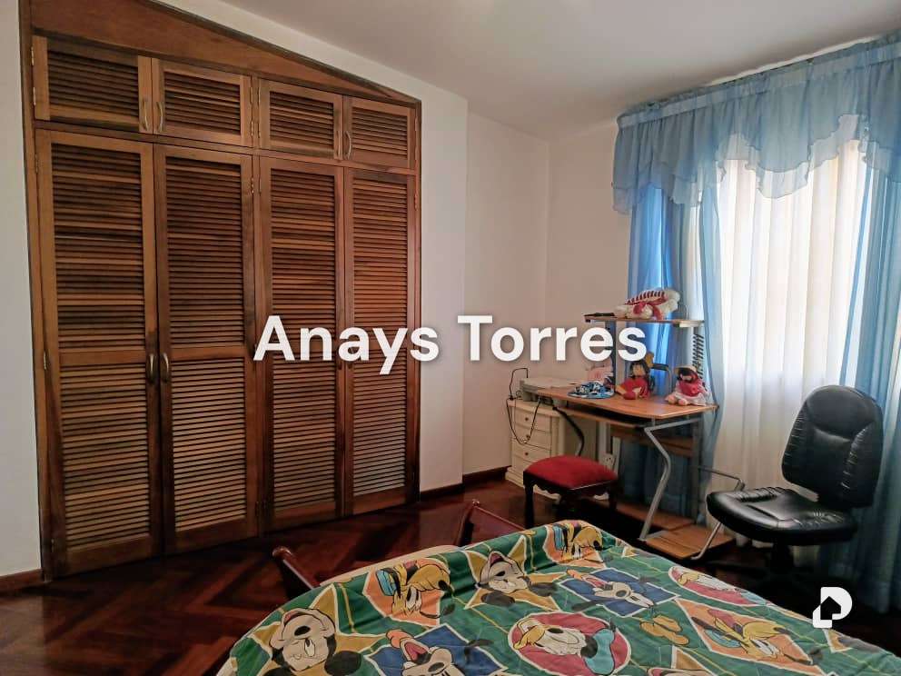 Casa en Parque El Retiro, Altos Mirandinos – 20