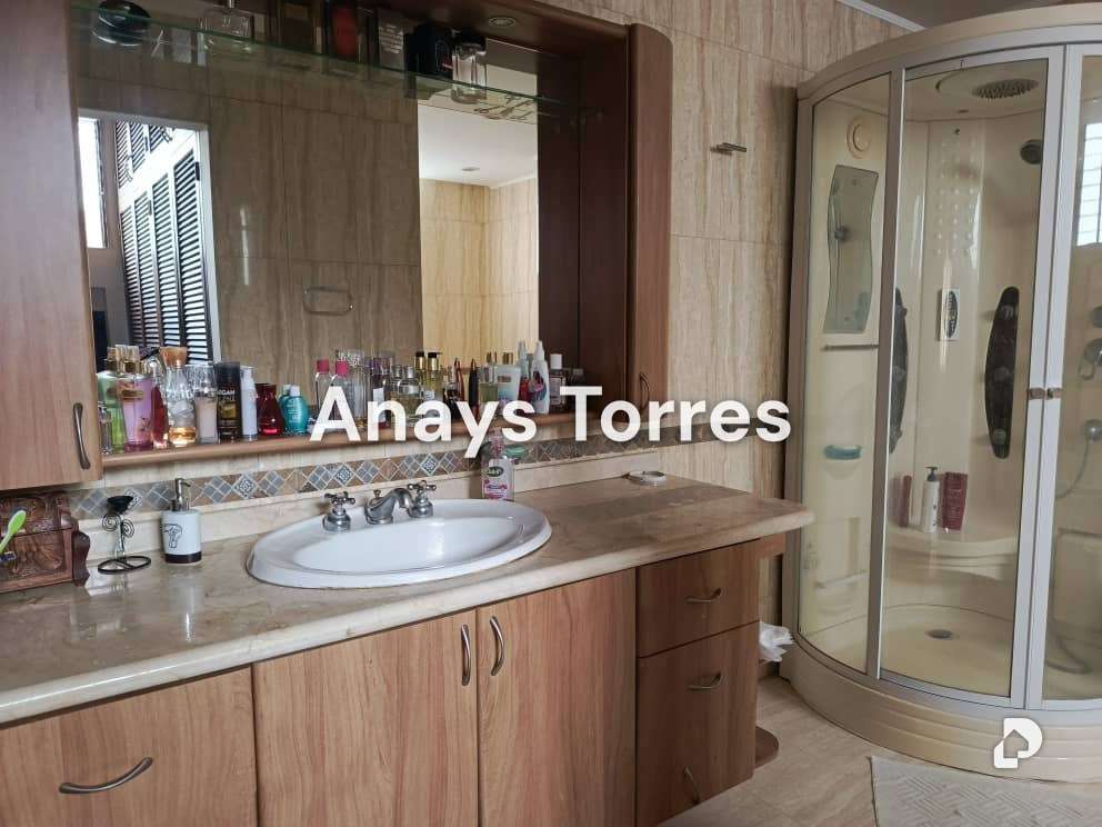 Casa en Parque El Retiro, Altos Mirandinos – 12