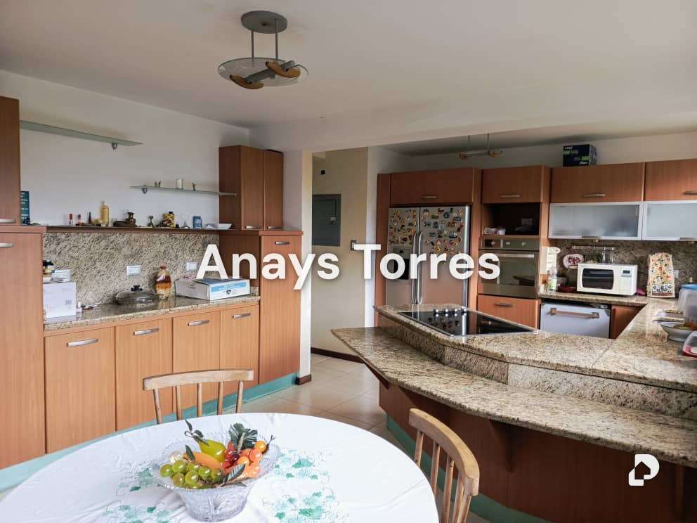 Casa en Parque El Retiro, Altos Mirandinos – 6