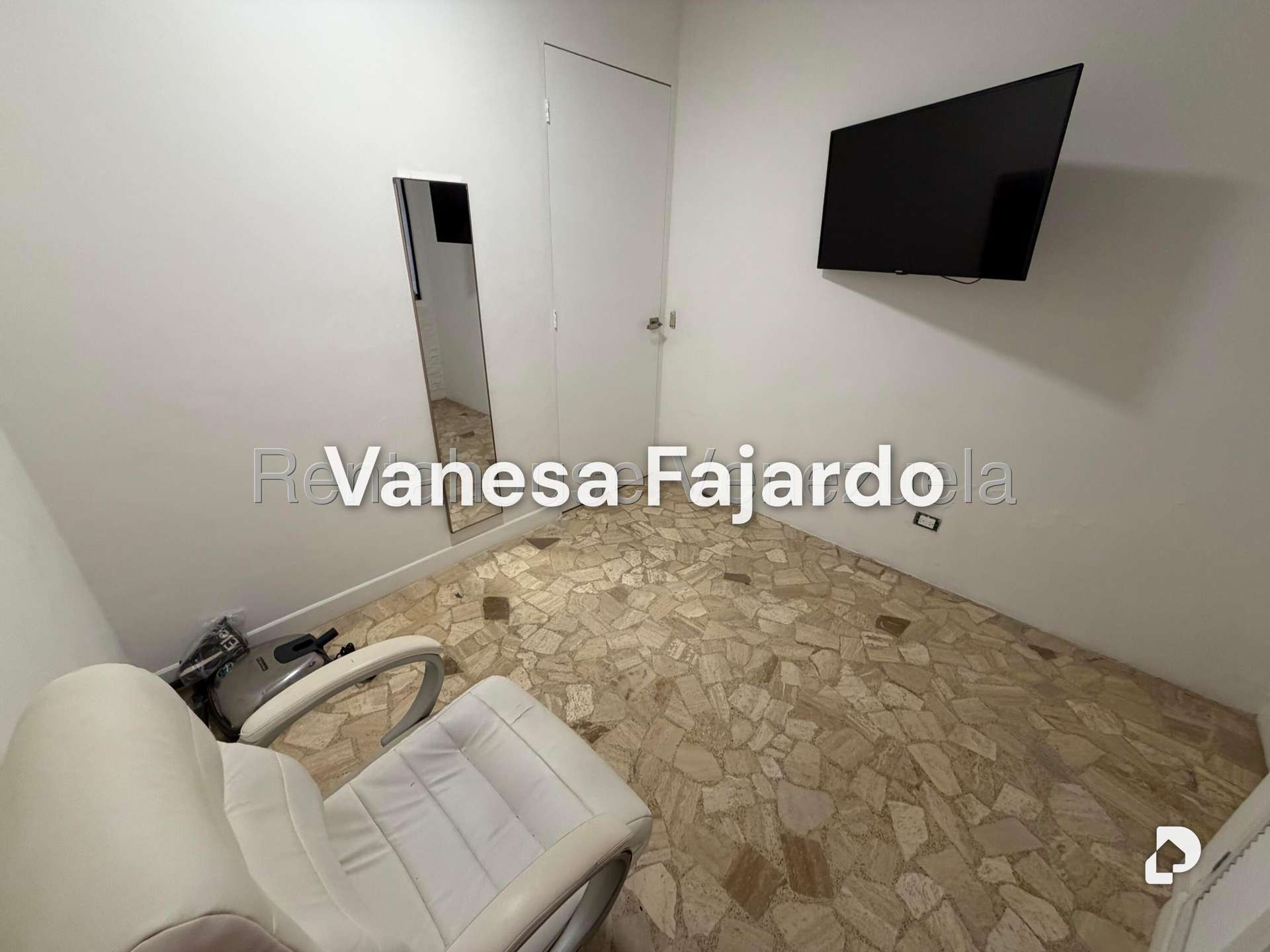 Apartamento en El Rosal, Caracas – 23