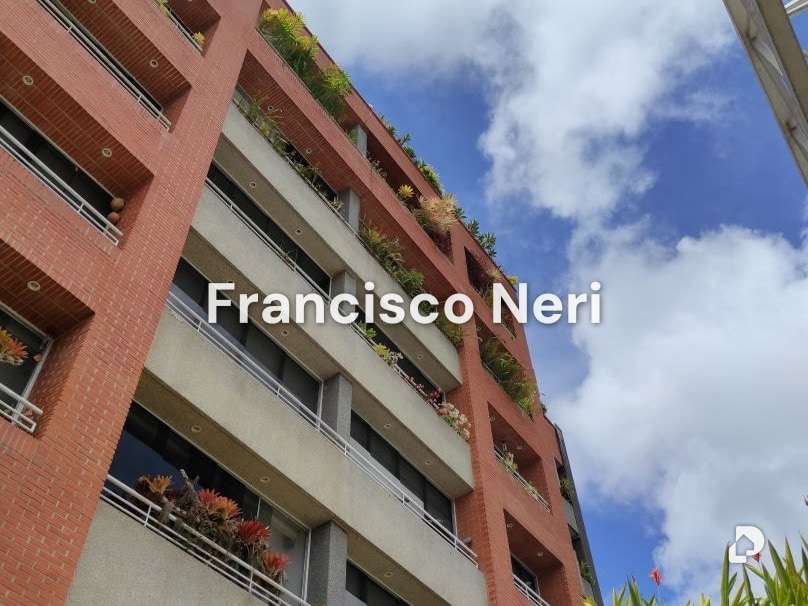 Apartamento en Lomas de La Lagunita, Caracas – 25