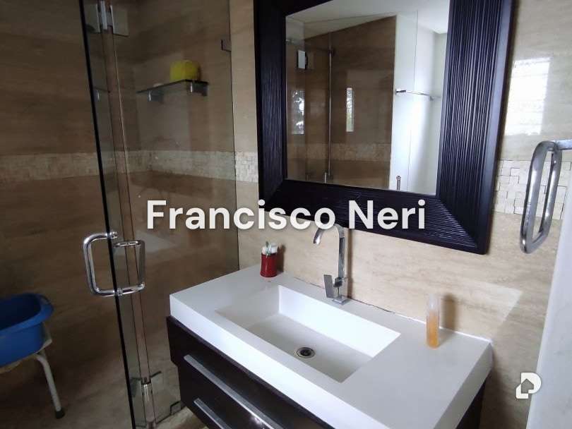 Apartamento en Lomas de La Lagunita, Caracas – 20