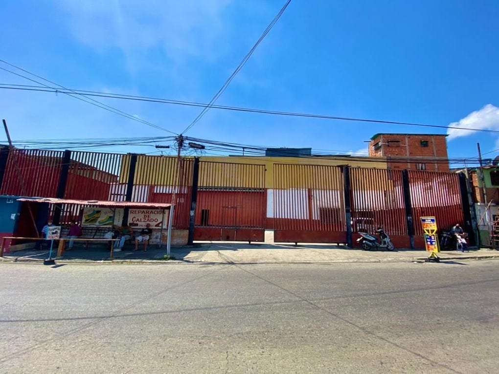 Galpón en Catia, Caracas - 1