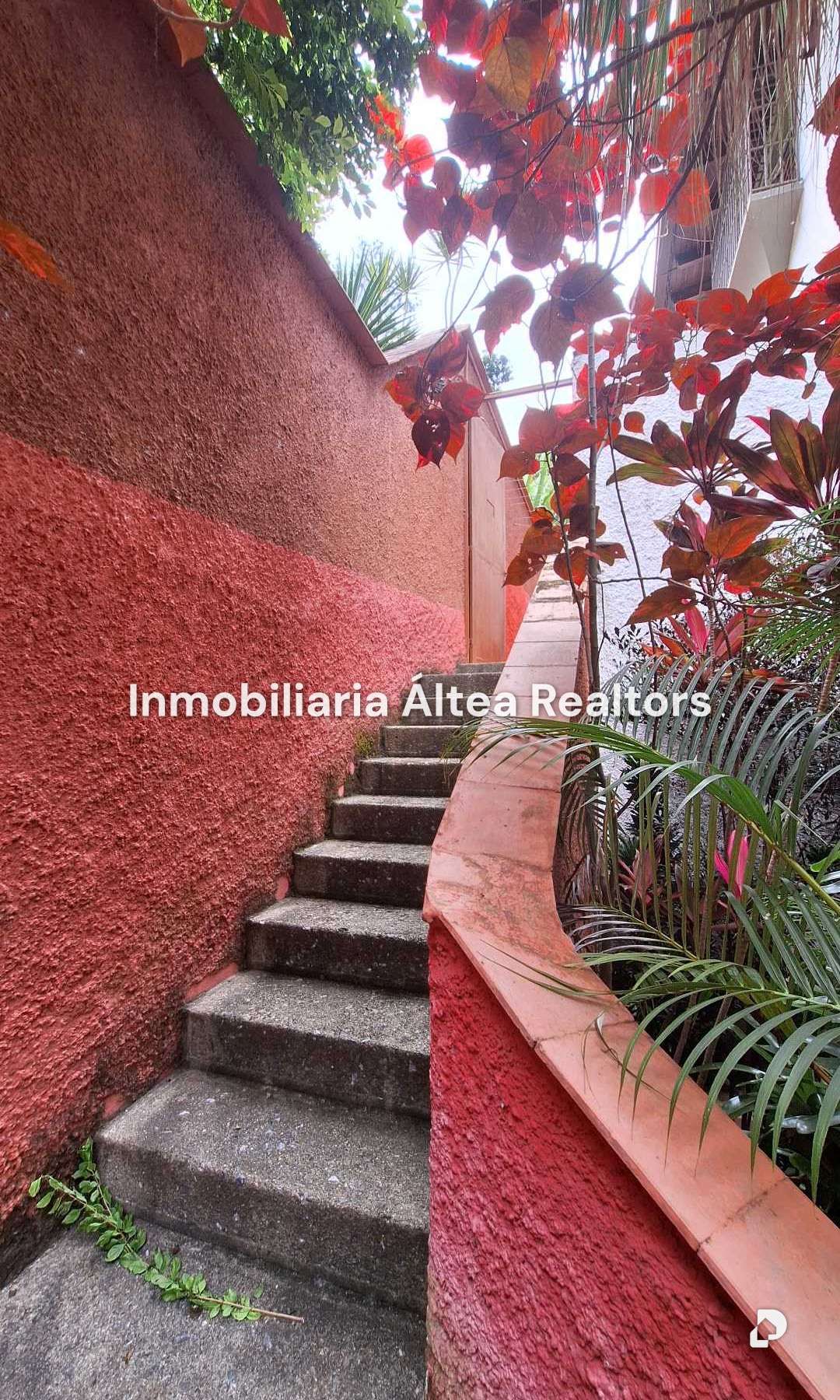 Casa en Colinas de Tamanaco, Caracas – 7