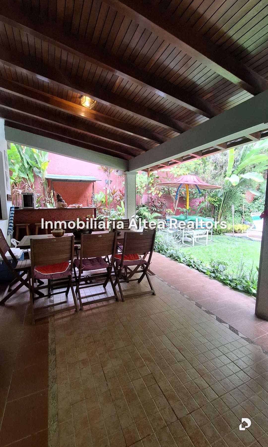 Casa en Colinas de Tamanaco, Caracas – 27