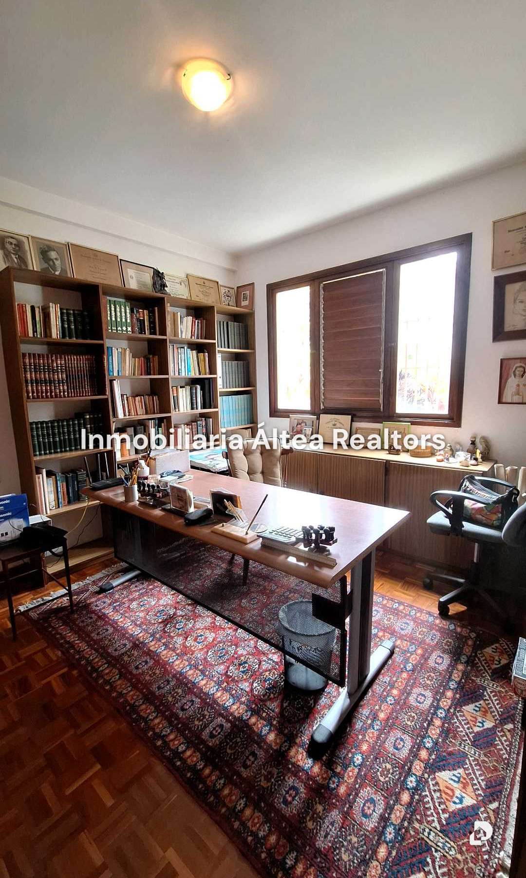 Casa en Colinas de Tamanaco, Caracas – 15