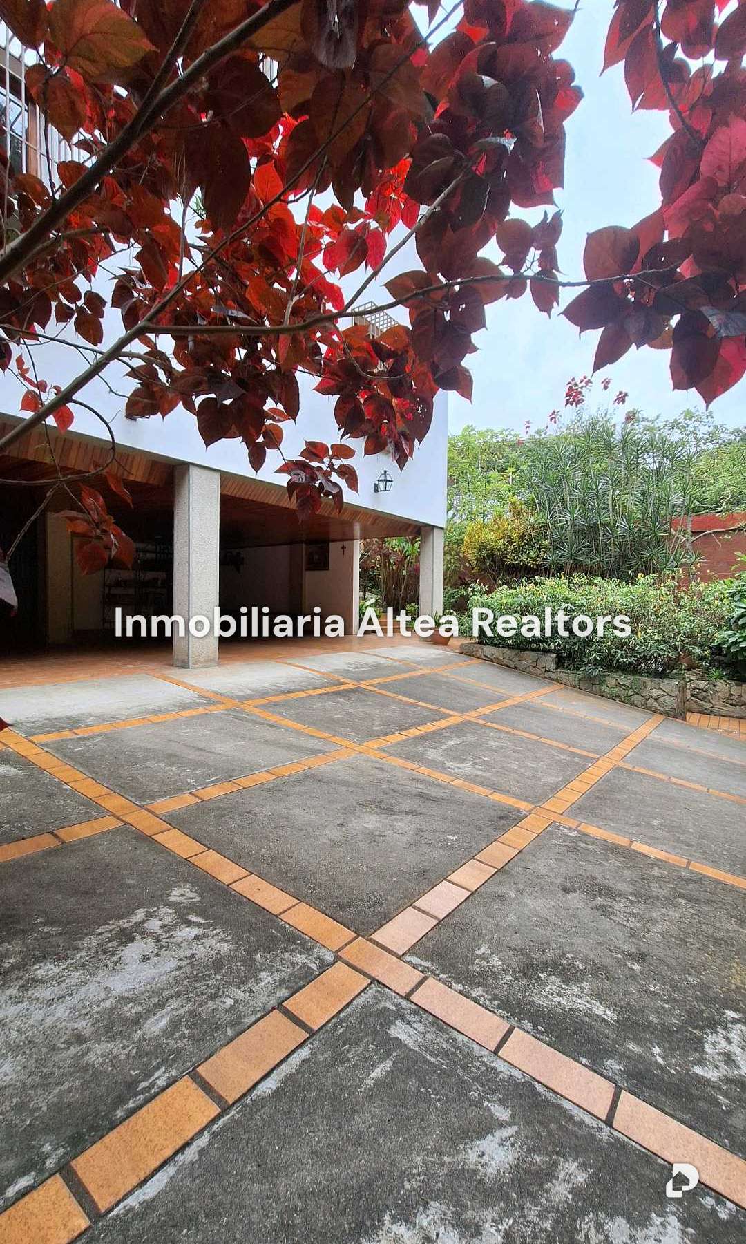 Casa en Colinas de Tamanaco, Caracas – 4