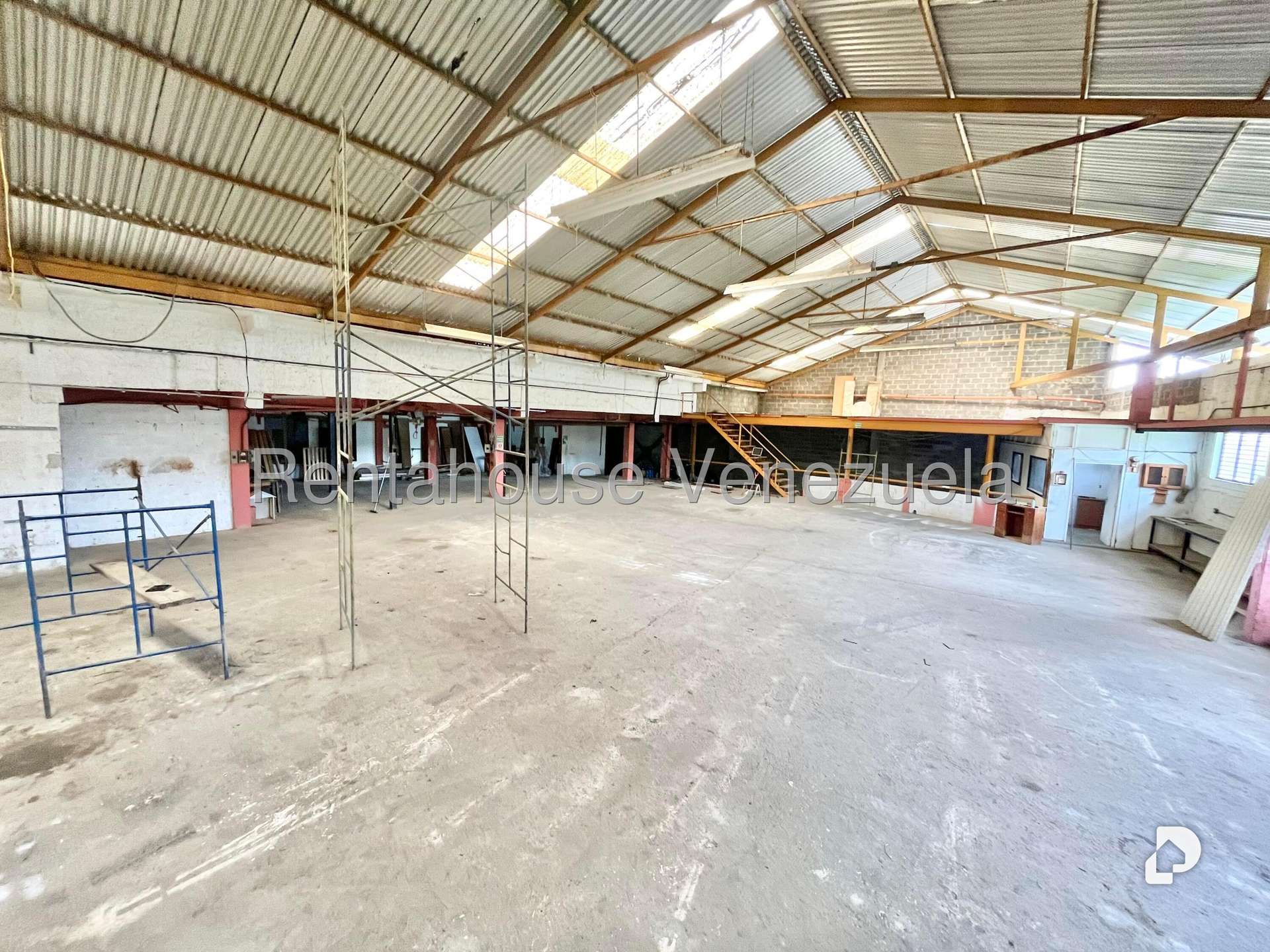 Local comercial en Mariche, Caracas – 4