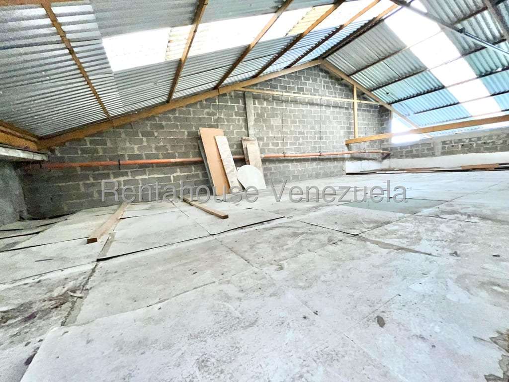 Local comercial en Mariche, Caracas