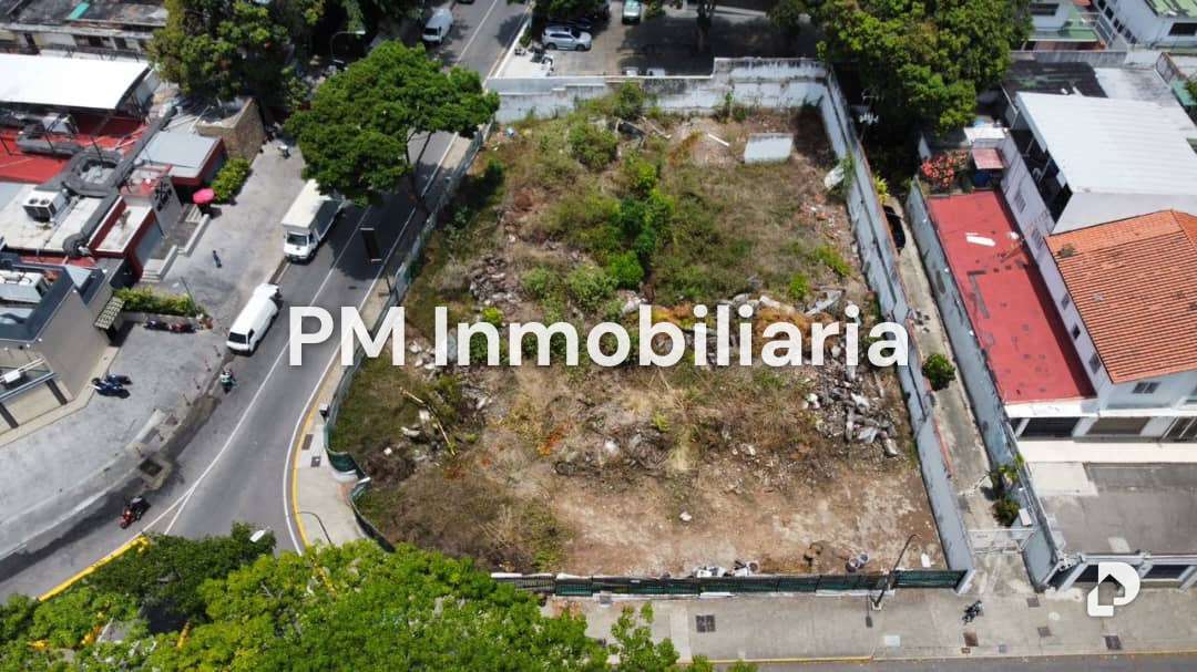 Terreno en Altamira, Caracas – 7