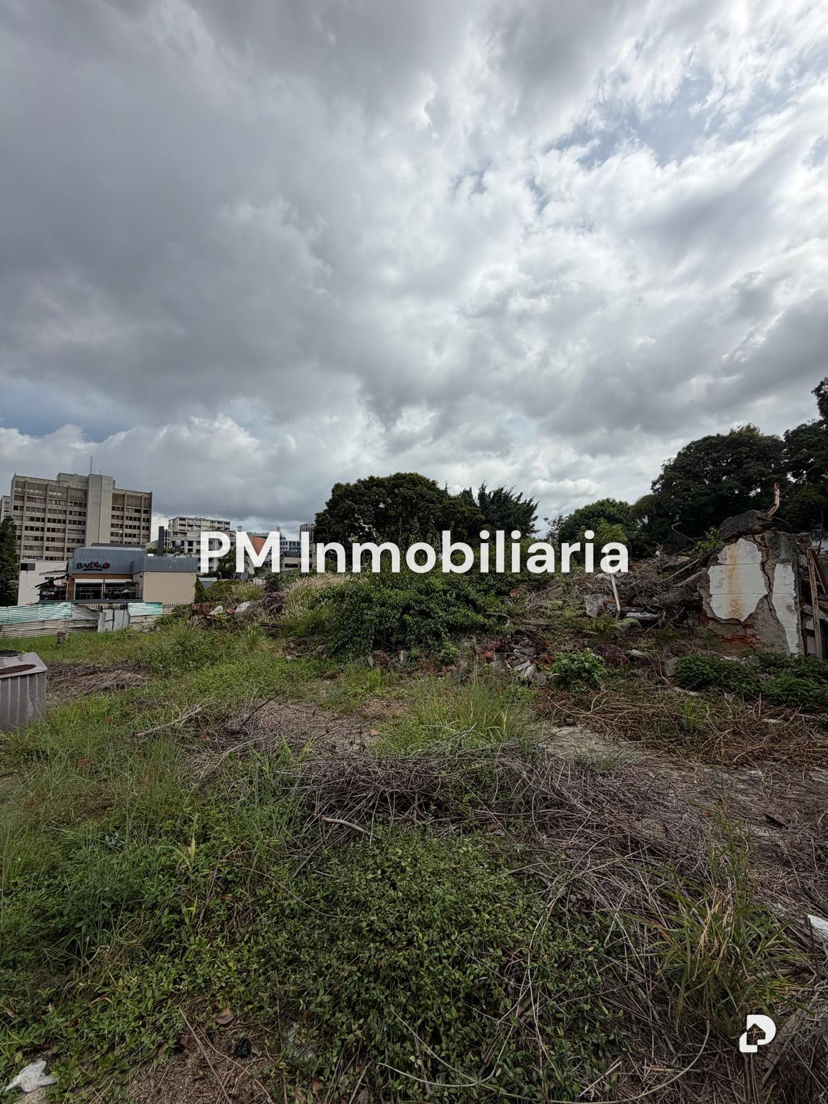 Terreno en Altamira, Caracas – 4