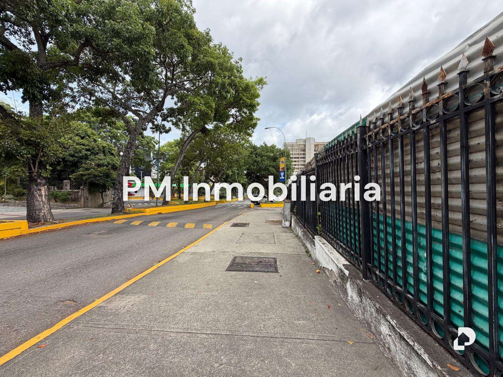 Terreno en Altamira, Caracas – 3