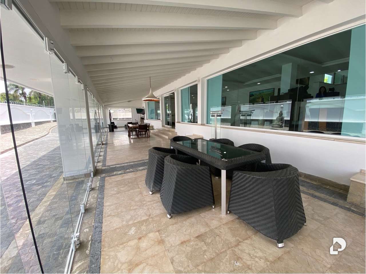 House in La Lagunita, Caracas – 9