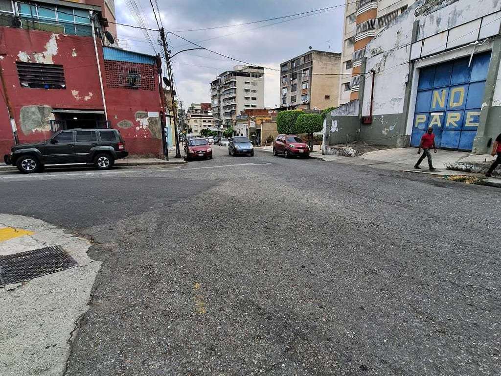 Local comercial en La Florida, Caracas