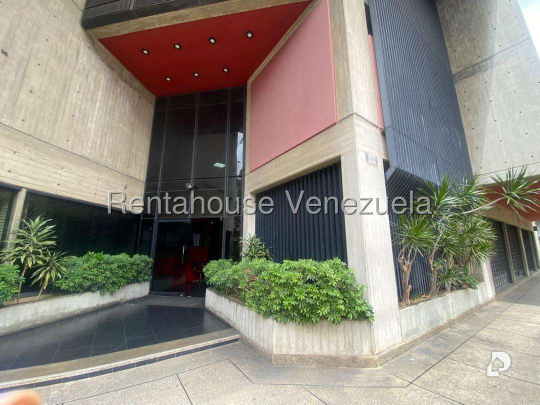 Oficina en La Urbina, Caracas – 3