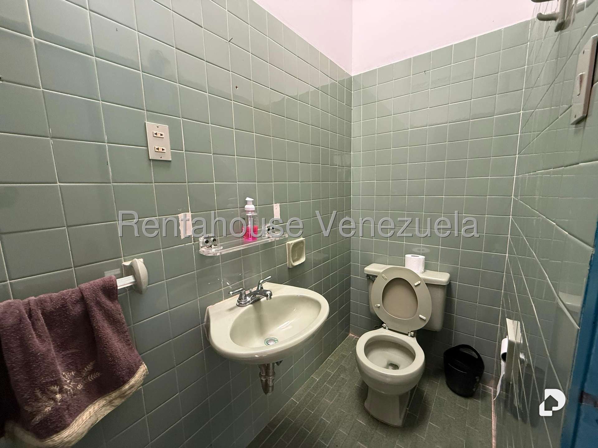 Casa en Cerro Verde, Caracas – 46
