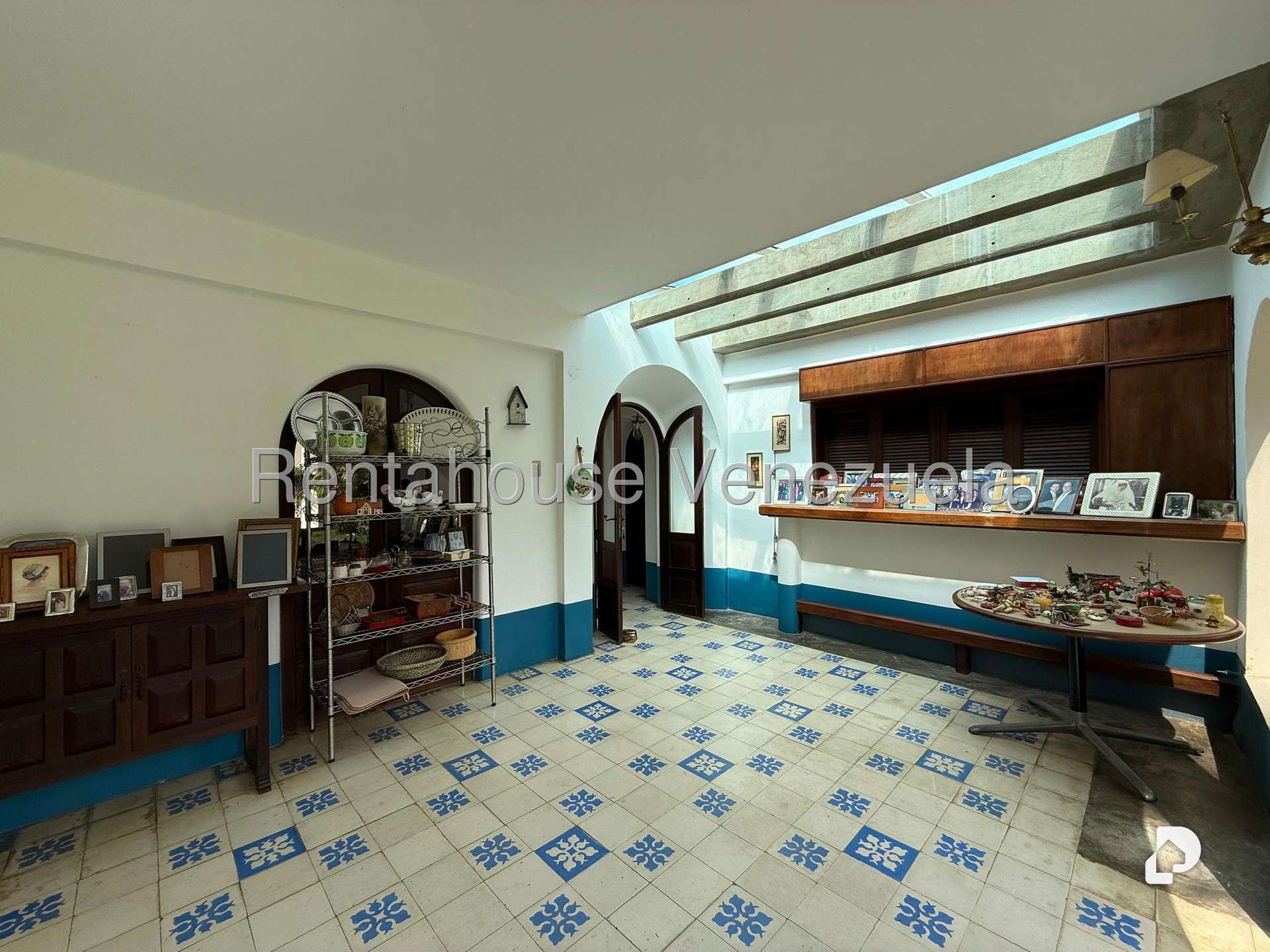 Casa en Cerro Verde, Caracas – 29
