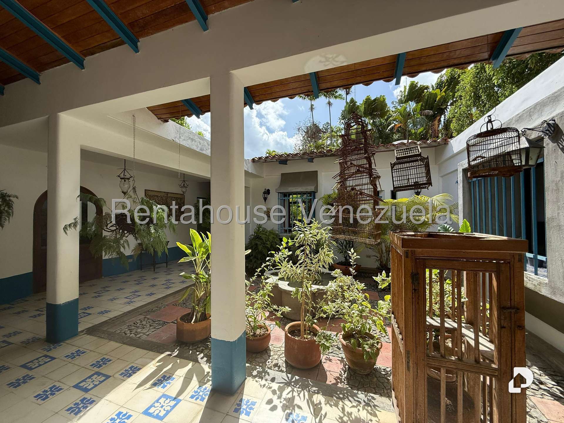 Casa en Cerro Verde, Caracas – 52
