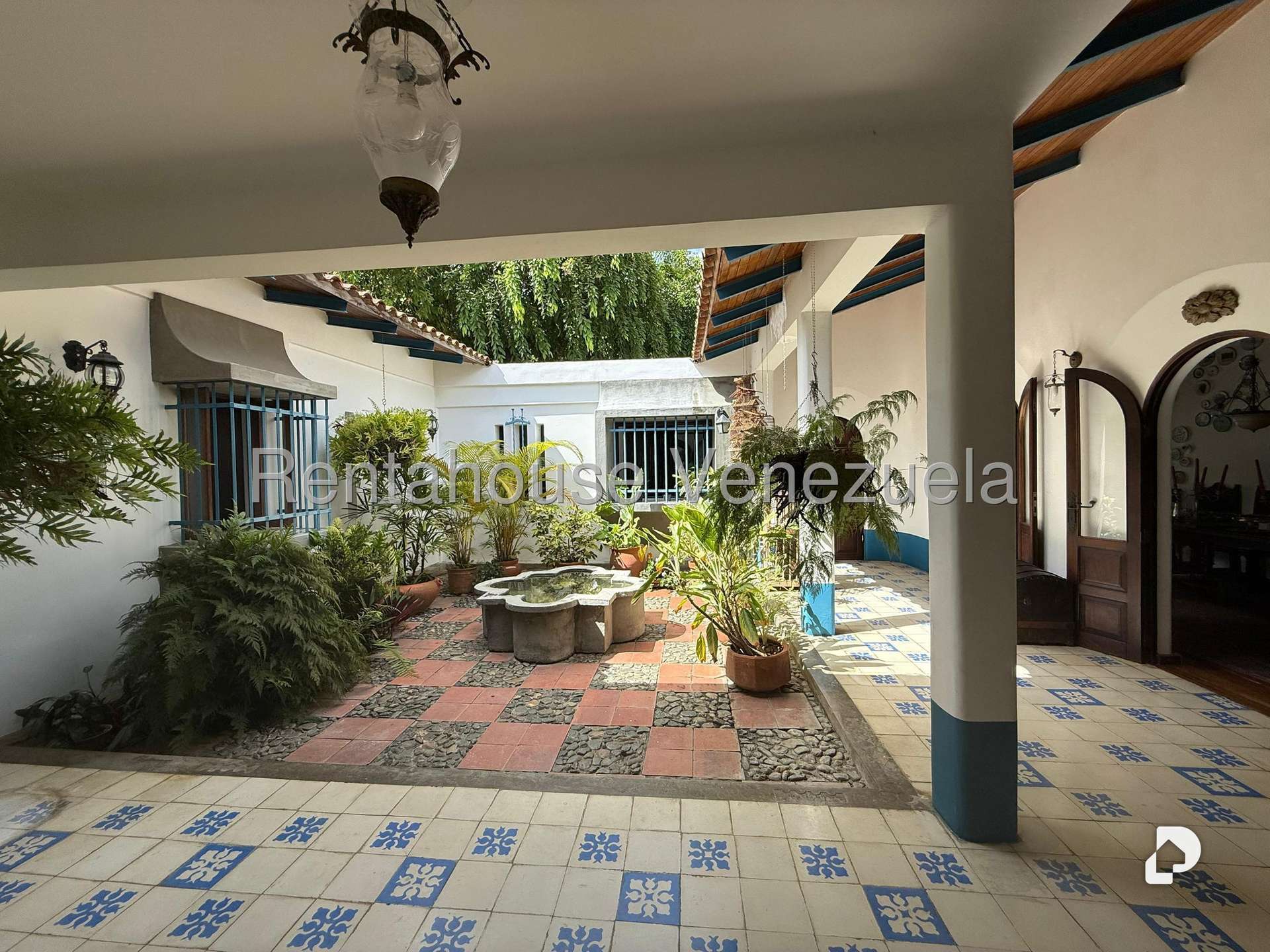 Casa en Cerro Verde, Caracas – 10