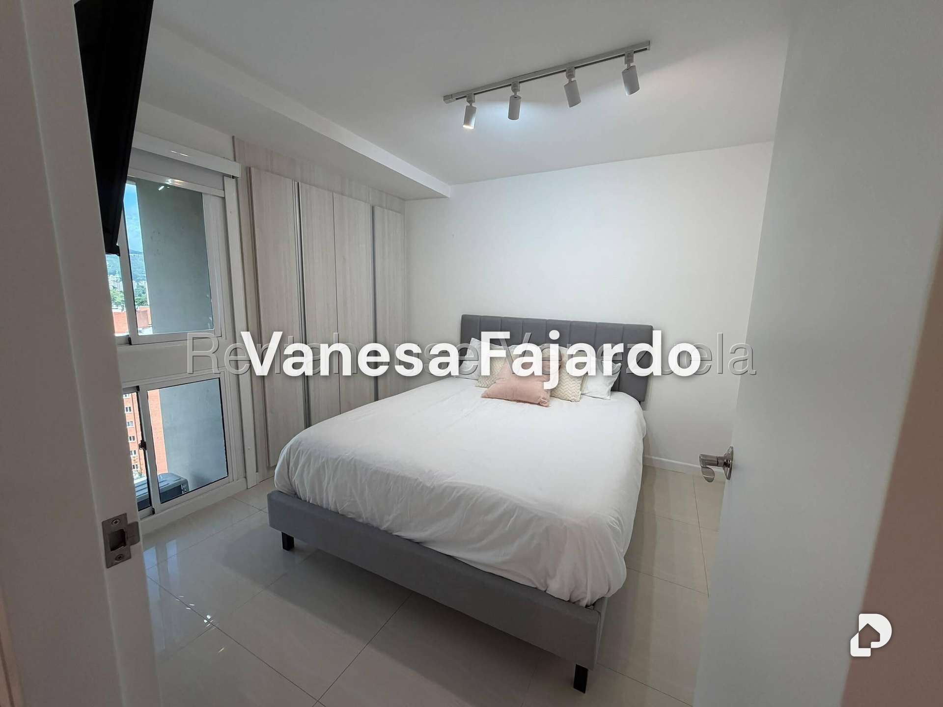 Apartamento en Santa Fe Sur, Caracas – 27