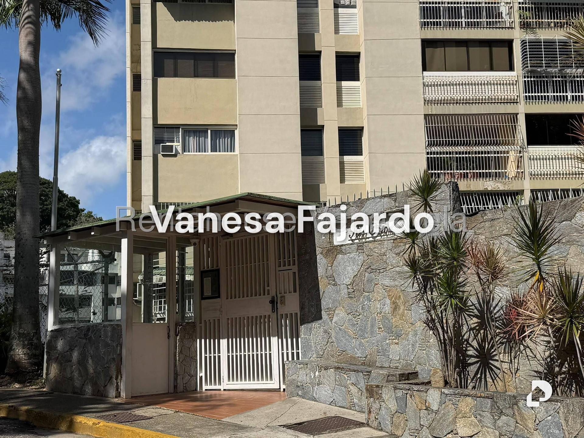 Apartamento en Santa Fe Sur, Caracas – 2