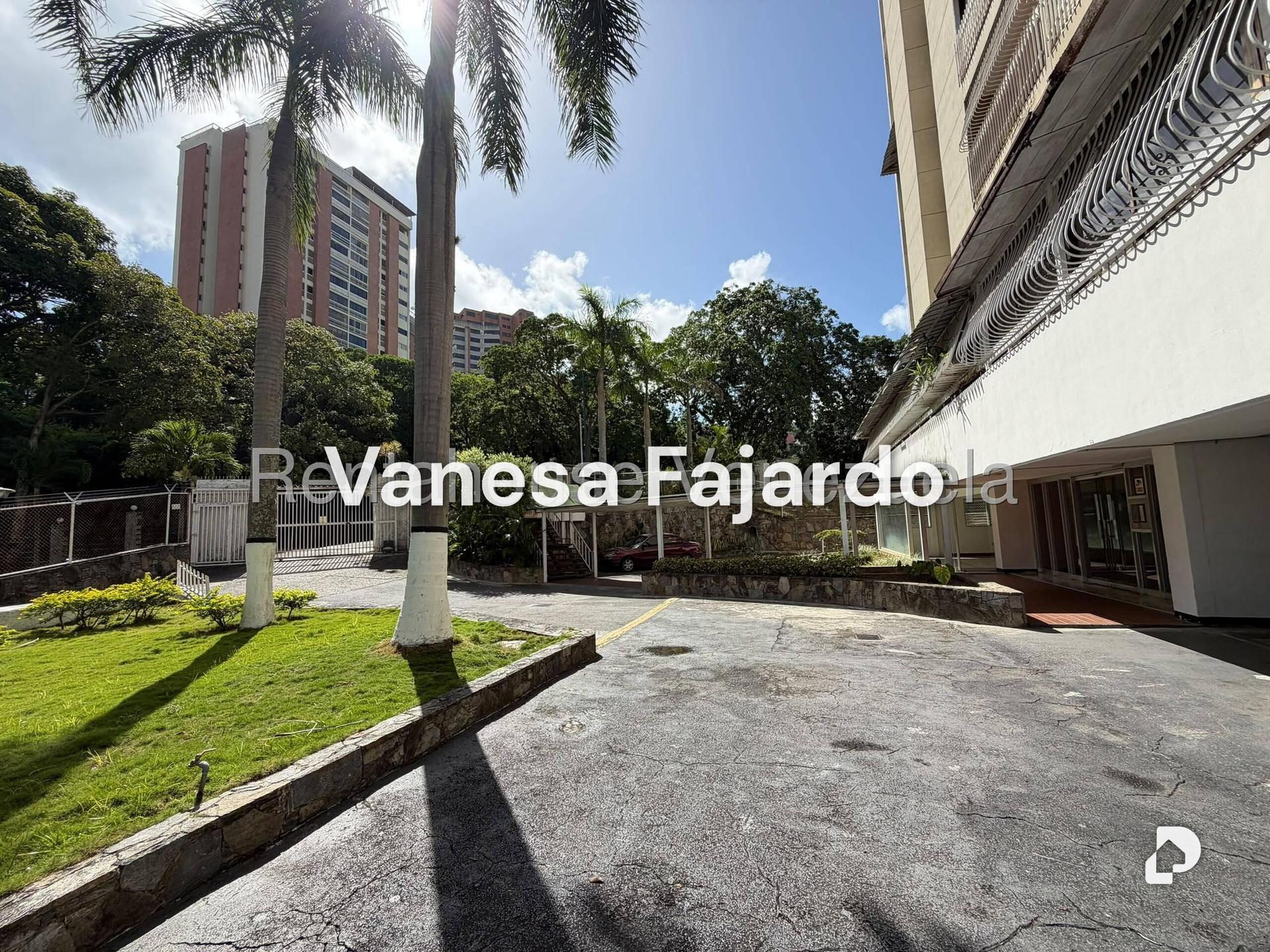 Apartamento en Santa Fe Sur, Caracas – 3