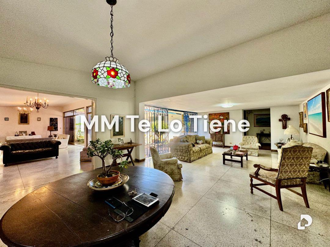 House in La Floresta, Caracas – 5