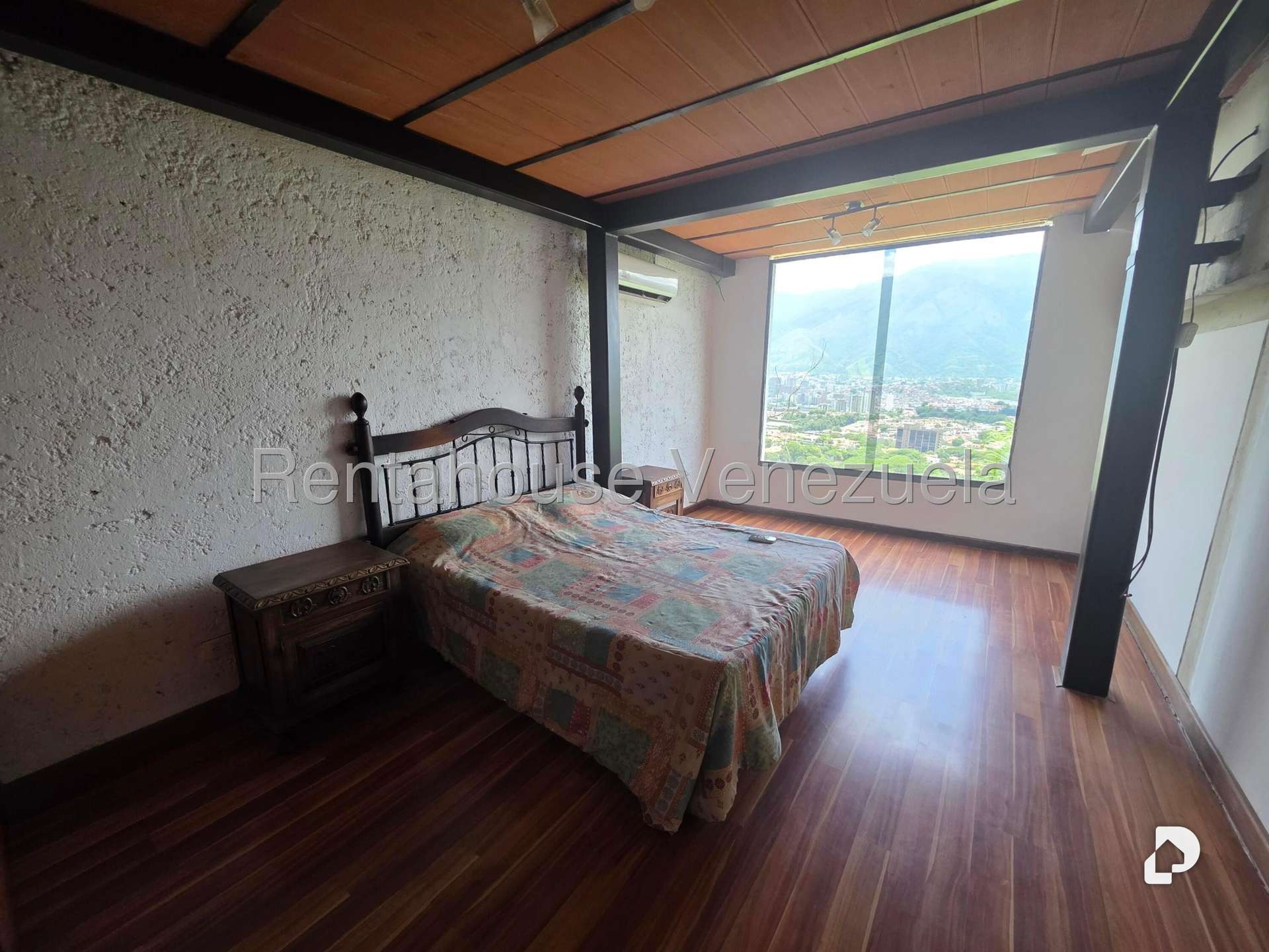 Casa en El Cafetal, Caracas – 15