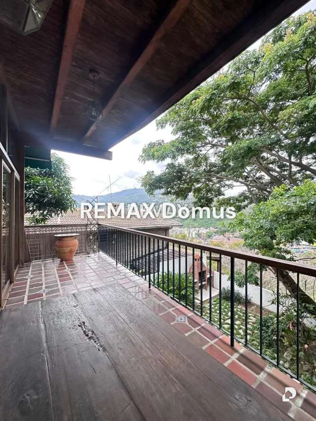 Casa en Lomas De La Trinidad, Caracas – 12