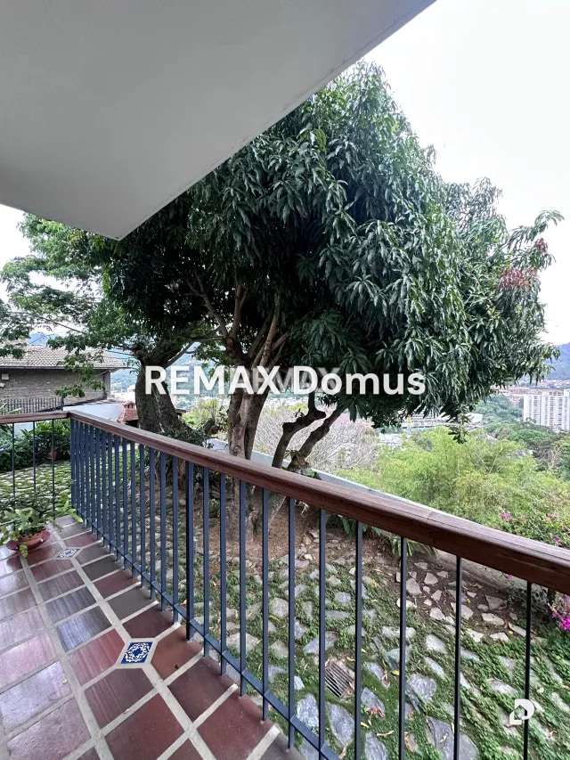 Casa en Lomas De La Trinidad, Caracas – 18