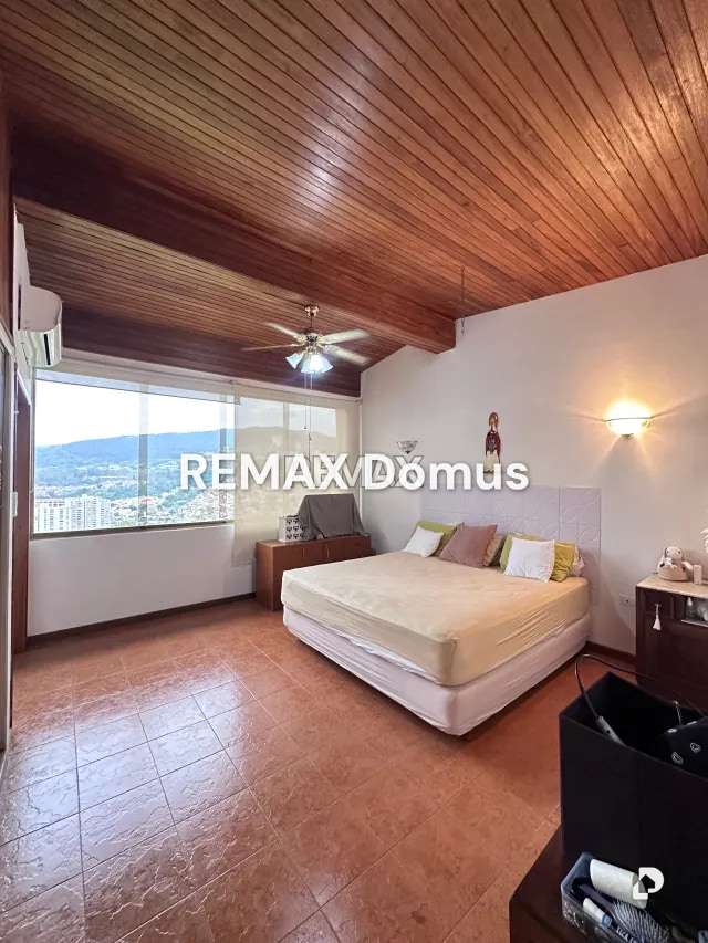 Casa en Lomas De La Trinidad, Caracas – 9