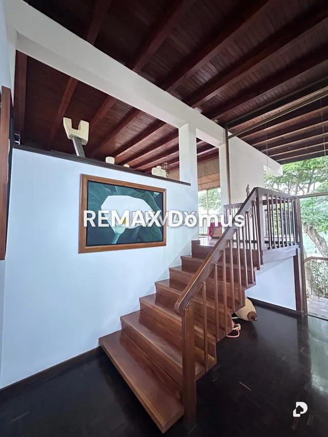 Casa en Lomas De La Trinidad, Caracas – 4