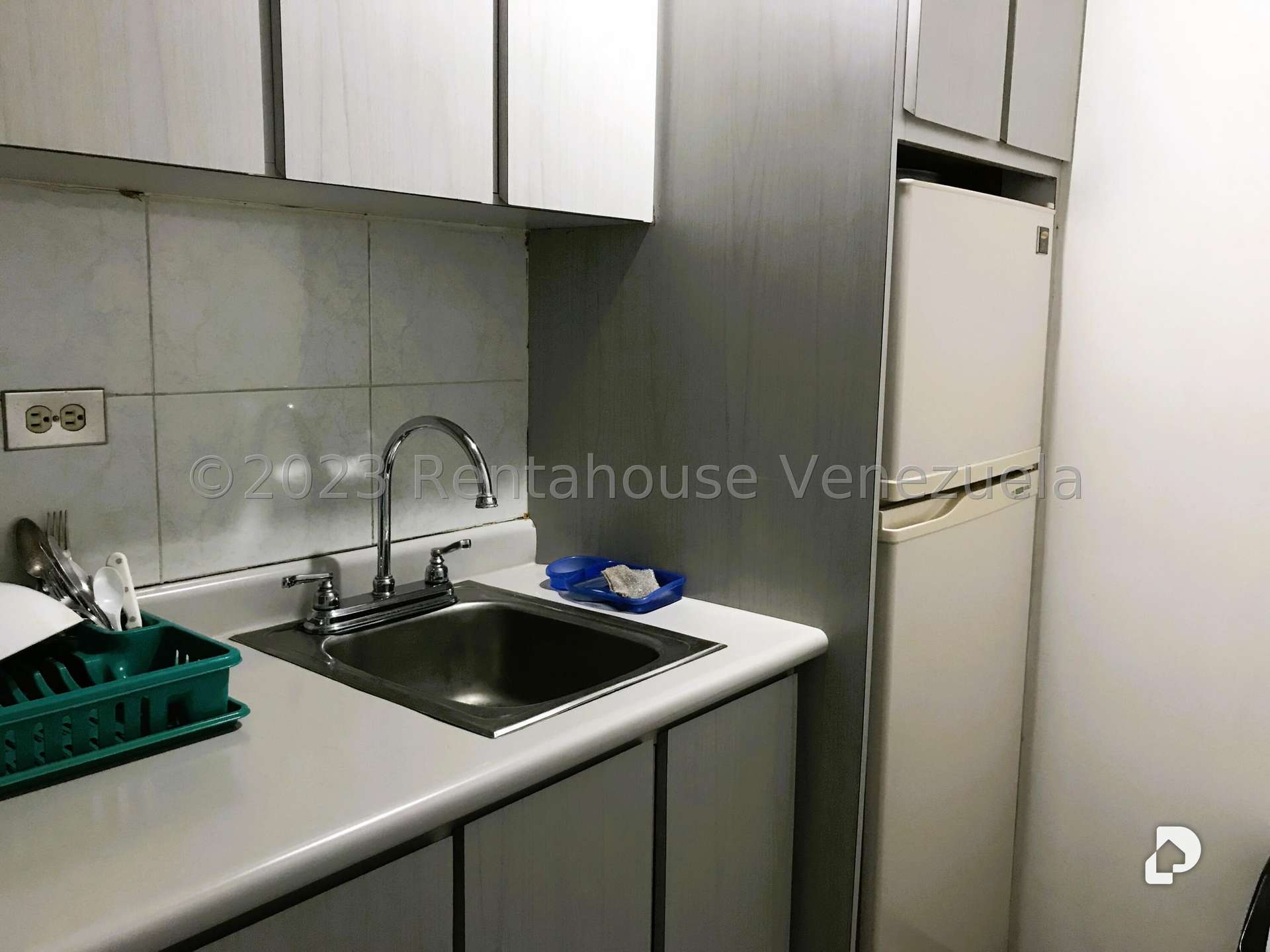 Local comercial en Santa Eduvigis, Caracas – 19