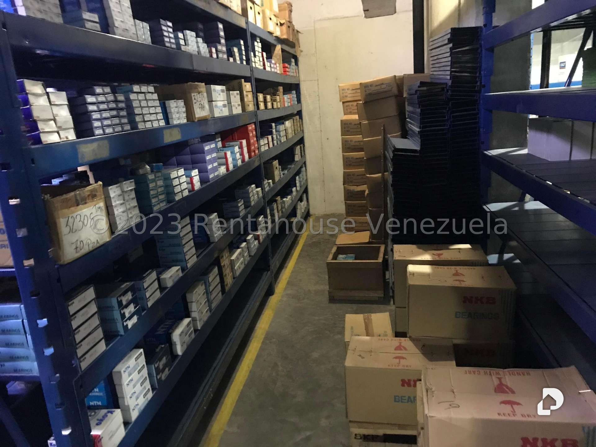 Local comercial en Santa Eduvigis, Caracas – 23