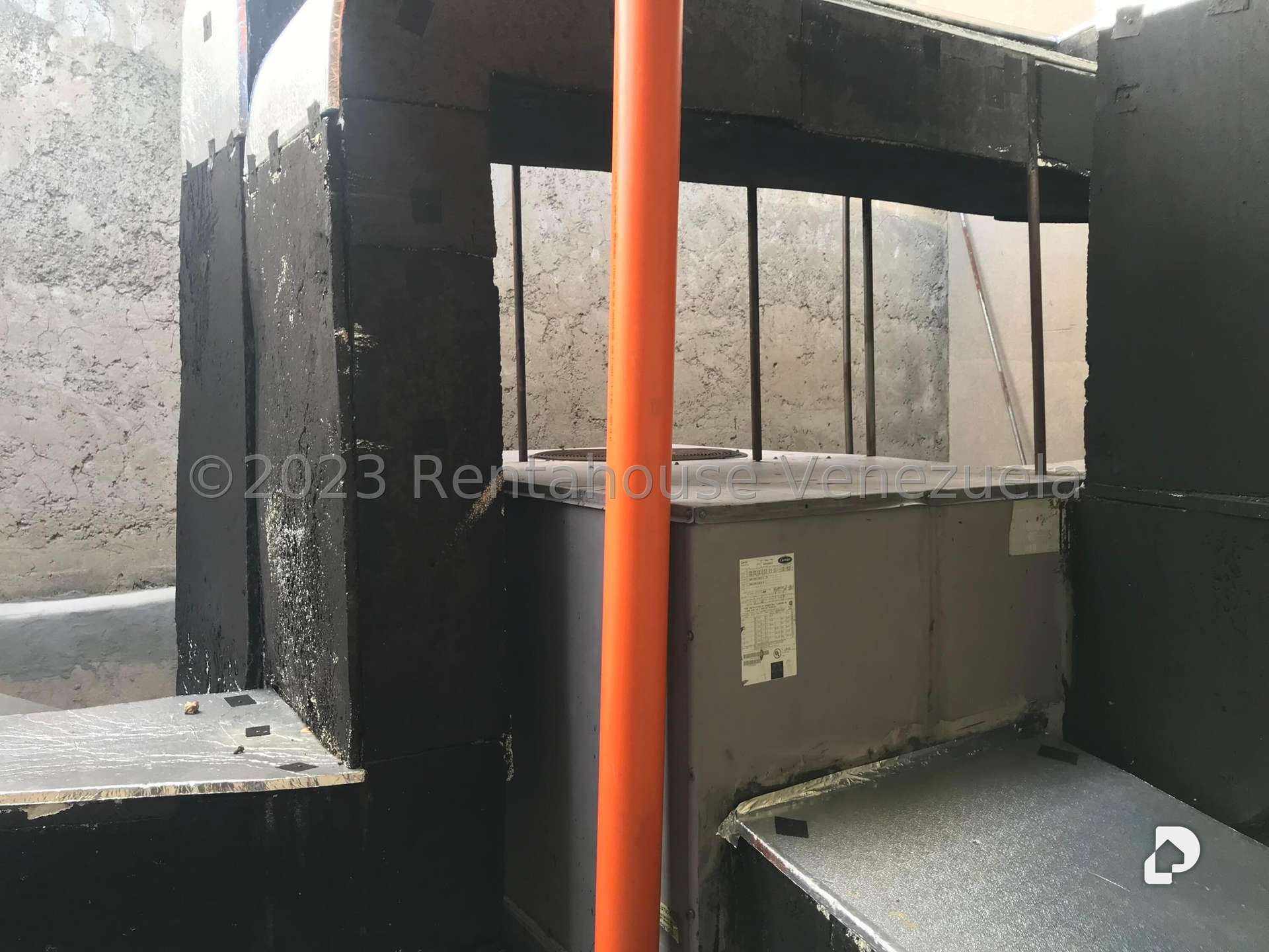 Local comercial en Santa Eduvigis, Caracas – 26