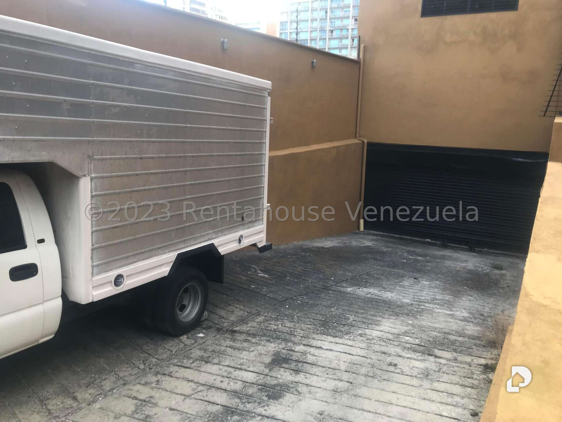 Local comercial en Santa Eduvigis, Caracas – 3