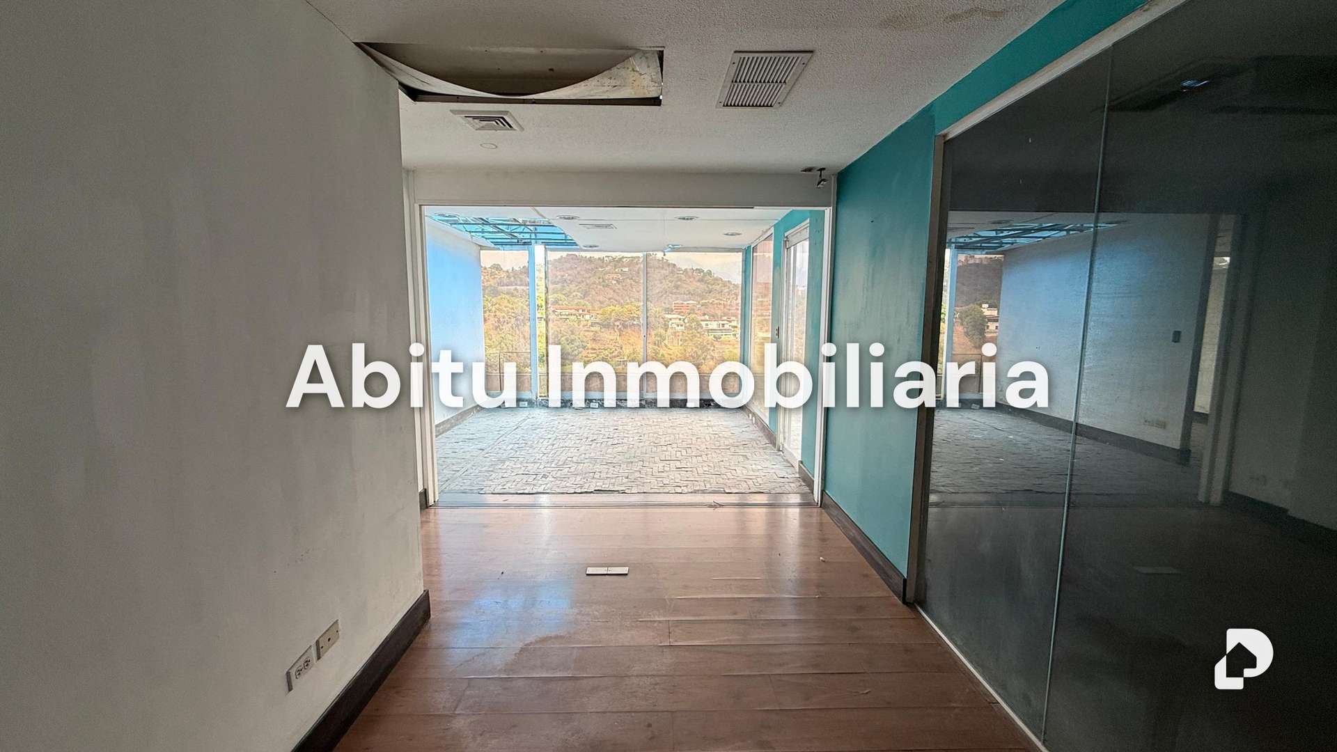 Office in Prados del Este, Caracas – 5
