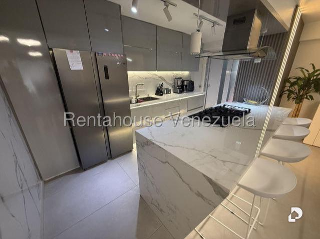 Apartamento en El Cigarral, Caracas – 2