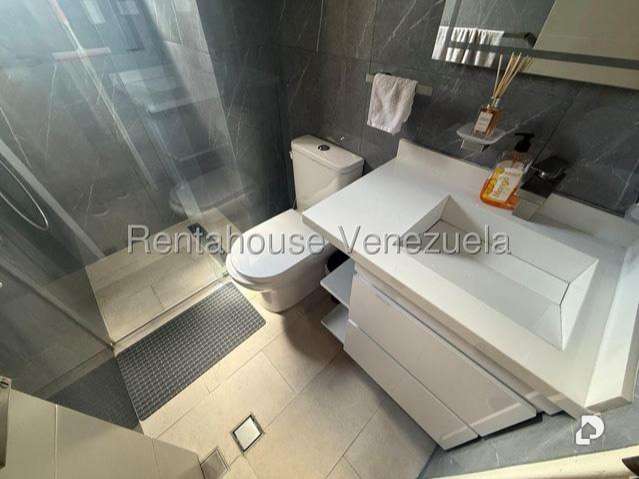 Apartamento en El Cigarral, Caracas – 9