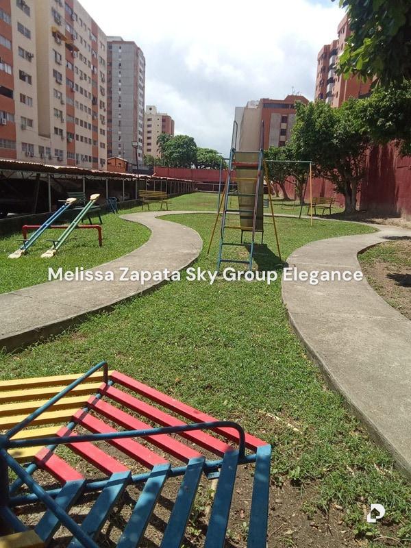 Apartamento en Luis Miguel. Ubicado es, Barquisimeto – 2