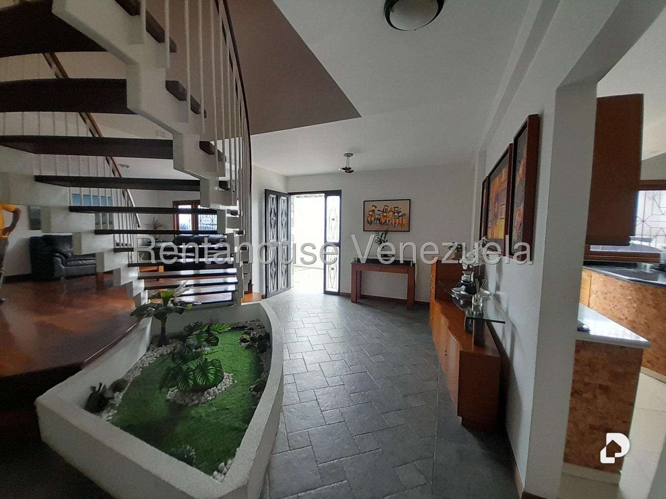 House in Colinas de Bello Monte, Caracas – 26