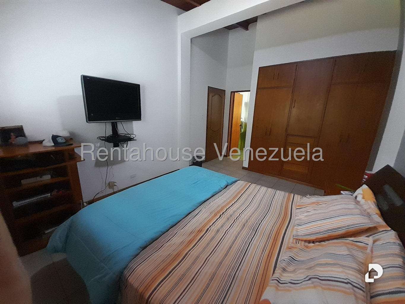 House in Colinas de Bello Monte, Caracas – 47