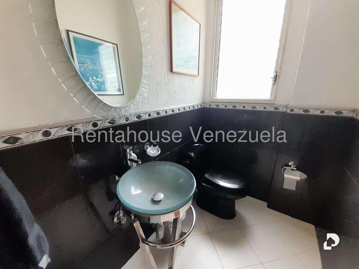 House in Colinas de Bello Monte, Caracas – 34