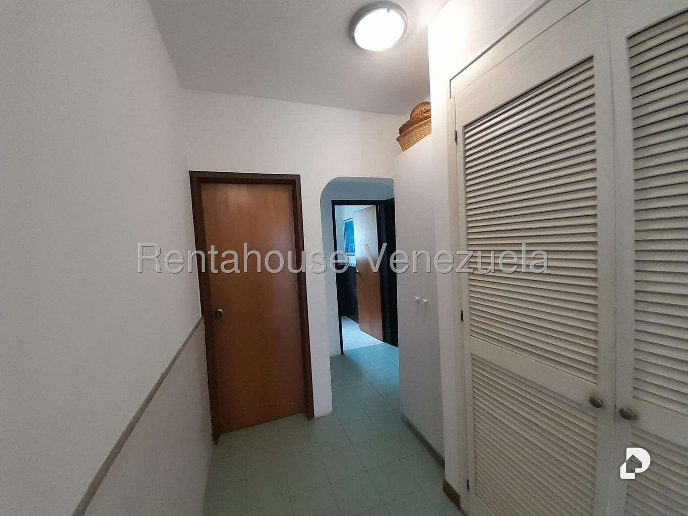 House in Colinas de Bello Monte, Caracas – 33
