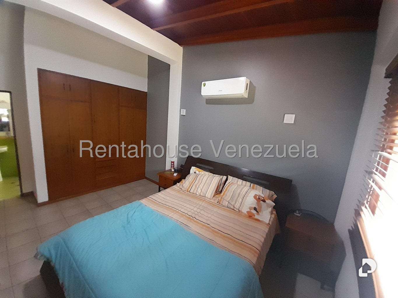 House in Colinas de Bello Monte, Caracas – 48
