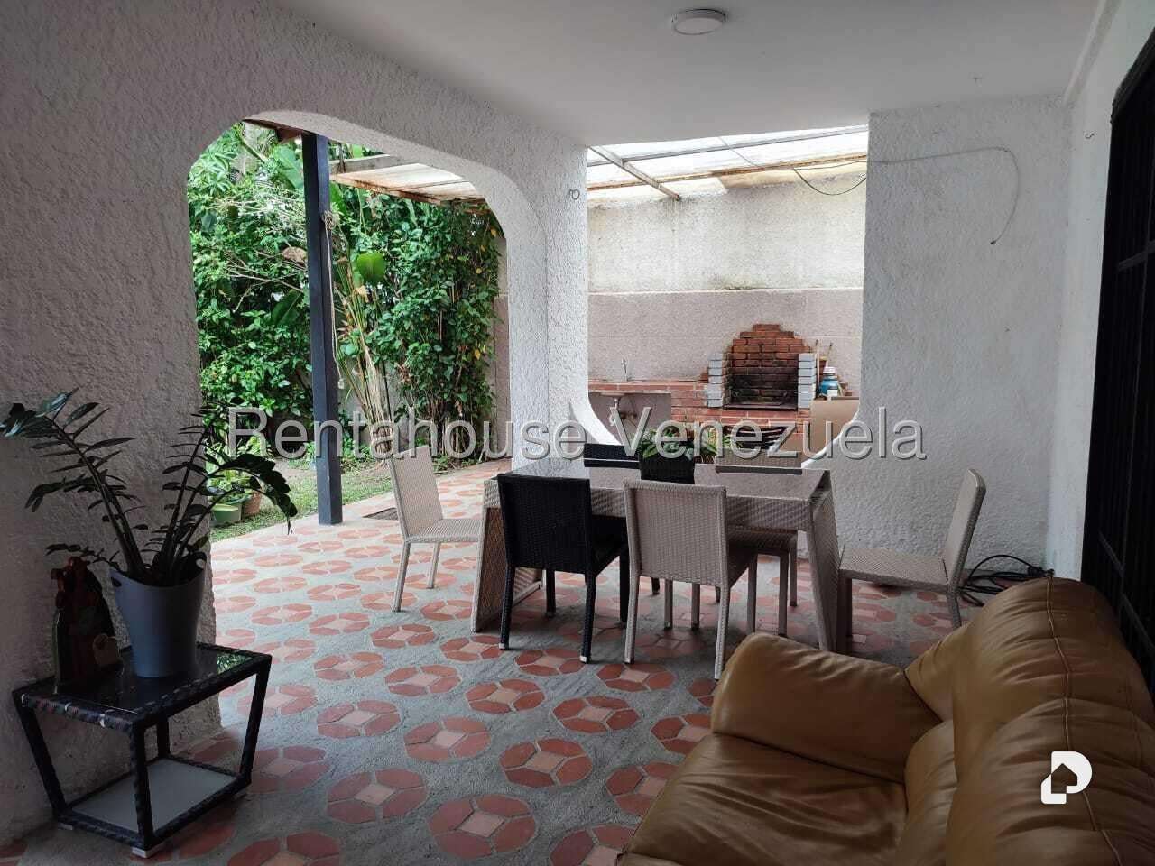 House in Colinas de Bello Monte, Caracas – 16