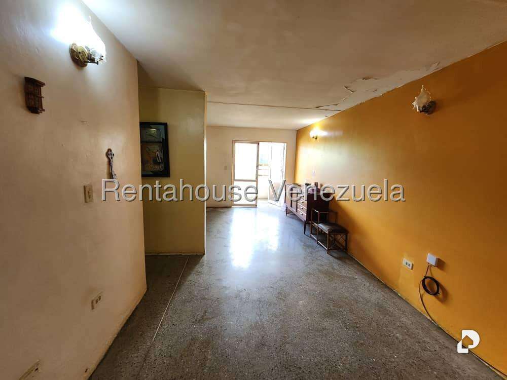 Apartamento en Caricuao, Caracas – 3