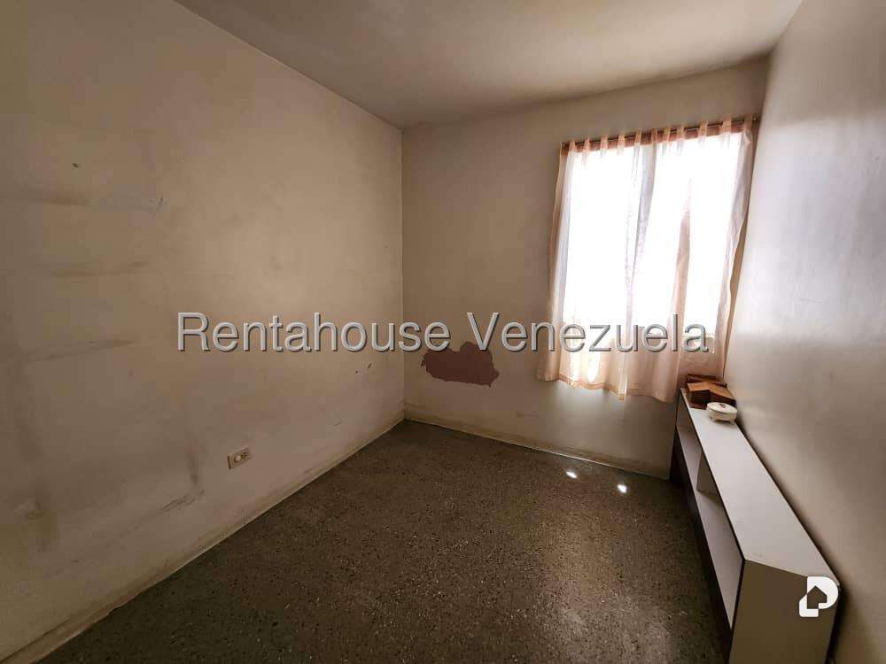 Apartamento en Caricuao, Caracas – 17