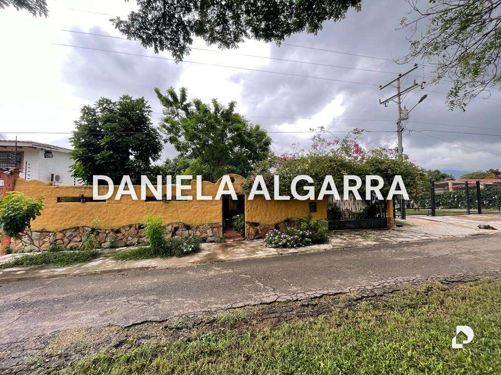 House in Parc. Las Morochas, Valencia – 1